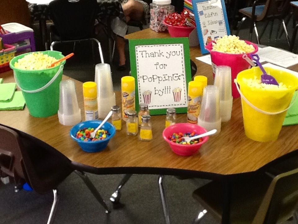 Popcorn Bar Set Up For My Parents And Students At Open House It Was Preschool Ideas
