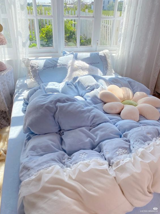 Bedroom Background - Best Bedroom Background aesthetics beddings cover blanket thick bedroom room