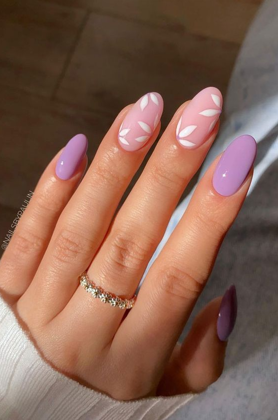 Nails Spring - Lavender nails Lilac nails Sheer nails Purple acrylis nails